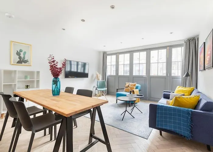 Beautiful 3 Bd House In Paddington